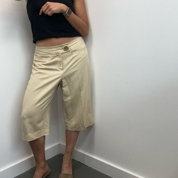 Bandolino Linen Beige Cream Bermuda Shorts Capris Large Button On Waist Size M - Picture 1 of 8